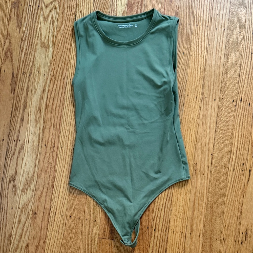 Green Sleeveless Bodysuit Abercrombie Size Medium